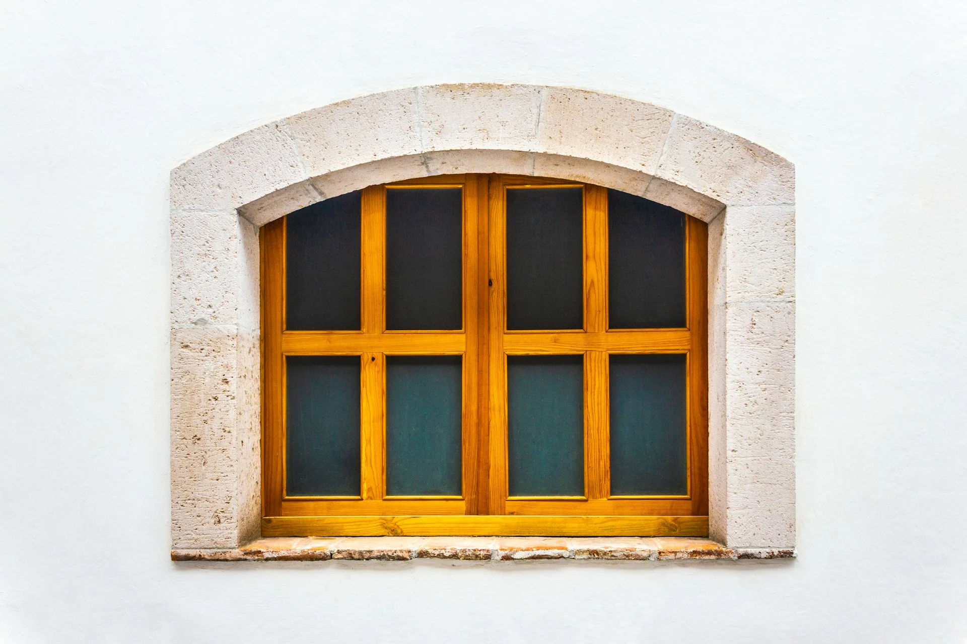 Siddh Glazing provides classic wooden windows in the UK