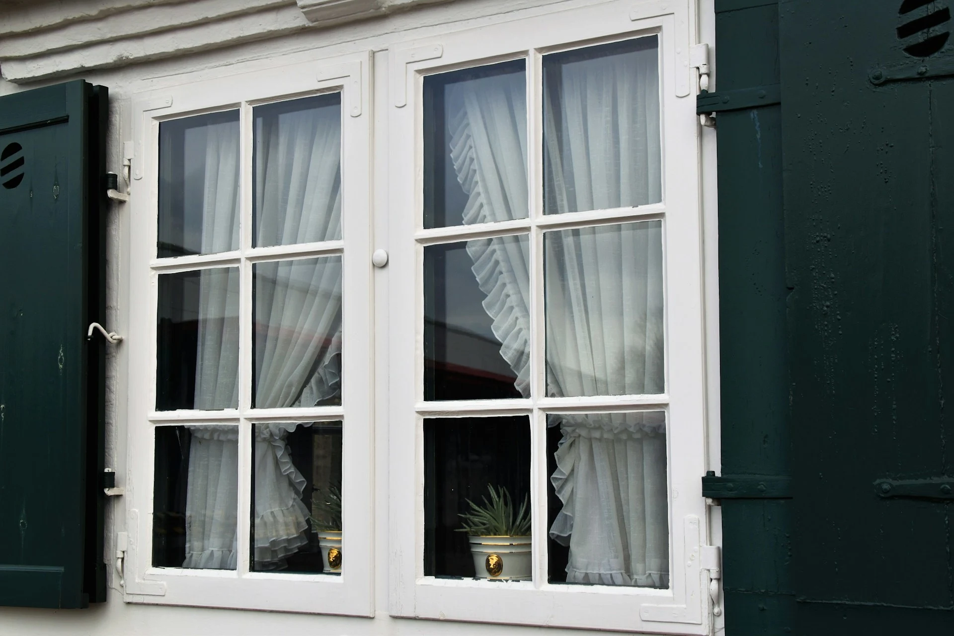 white modern uPVC windows in the uk